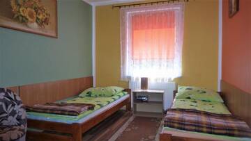 Фото номера Двухместный номер с 2 отдельными кроватями Фермерские дома Agroturystka Na Zaciszu г. Круклянки 2